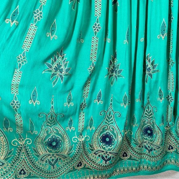 NWOT-ROYAL PAISLEY WOMEN'S GREEN & BLUE EMBROIDERED SKIRT-M - Picture 8 of 12